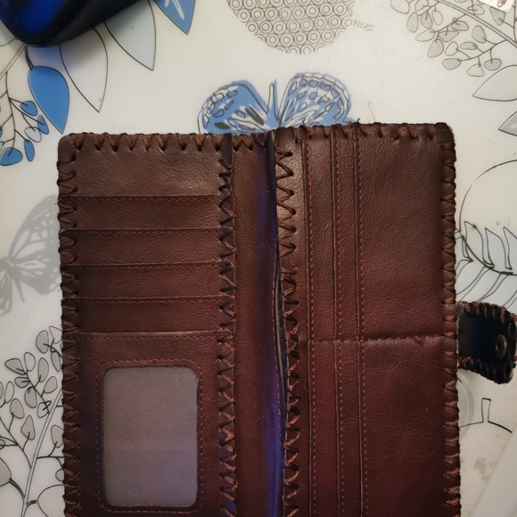 Wallet - Picture 3 of 4